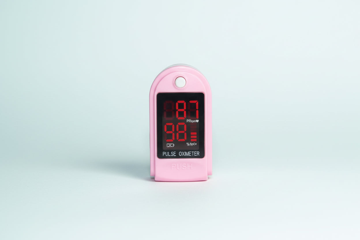 The Pulse-Check Pro: High-Precision Fingertip Oximeter with LED Logic